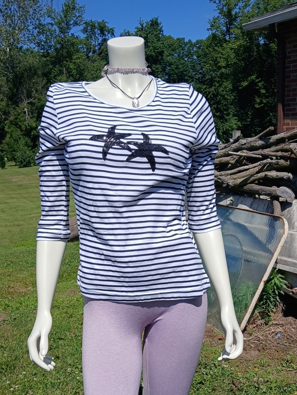 Lulu-B Striped Navy & White Starfish Appliqué 3/4 Sleeve Women's Top